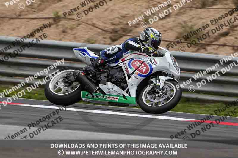 cadwell no limits trackday;cadwell park;cadwell park photographs;cadwell trackday photographs;enduro digital images;event digital images;eventdigitalimages;navarra;no limits trackdays;peter wileman photography;racing digital images;trackday digital images;trackday photos